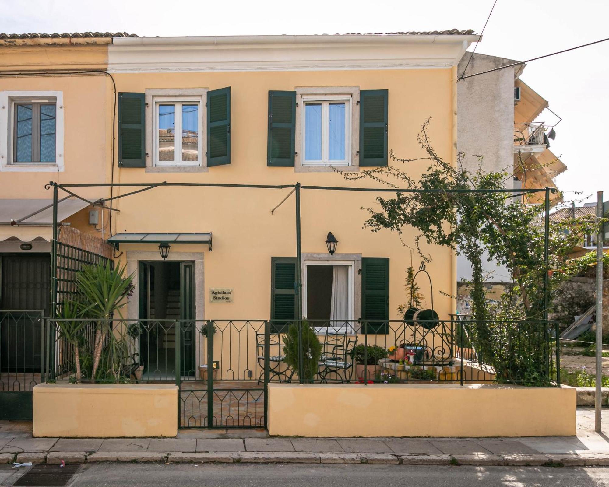 Agisilaos Apartments Corfu  Buitenkant foto