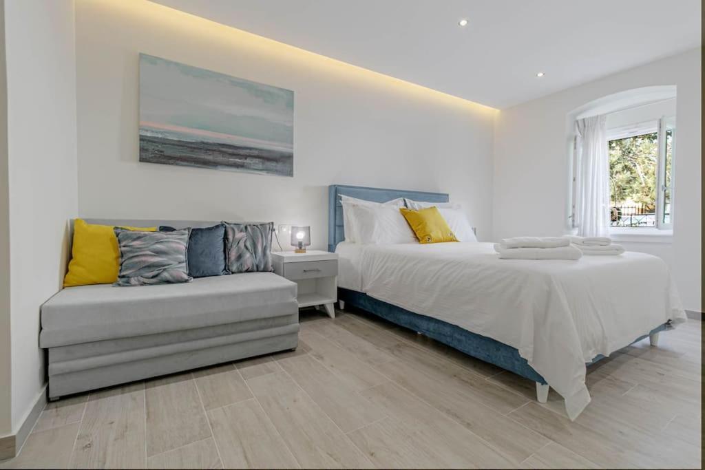 Agisilaos Apartments Corfu  Buitenkant foto
